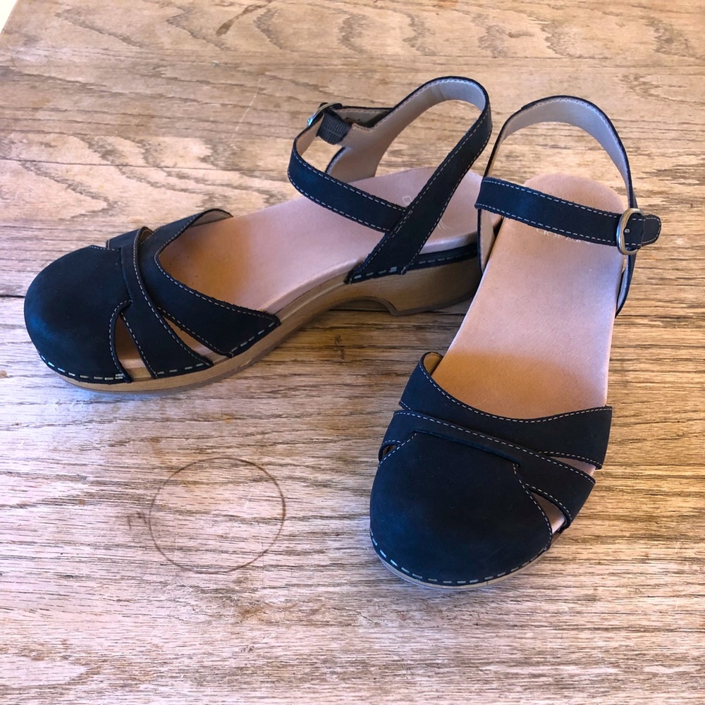 Dansko Betsey clog sandals